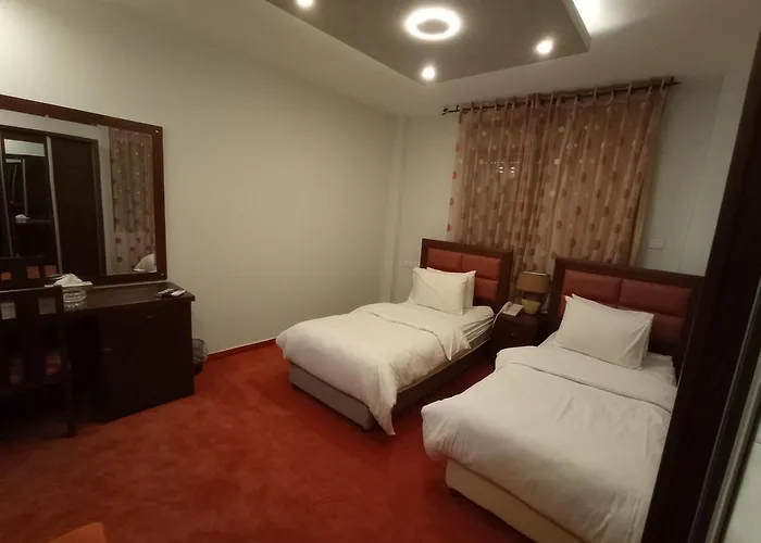 Golden Rose Hotel